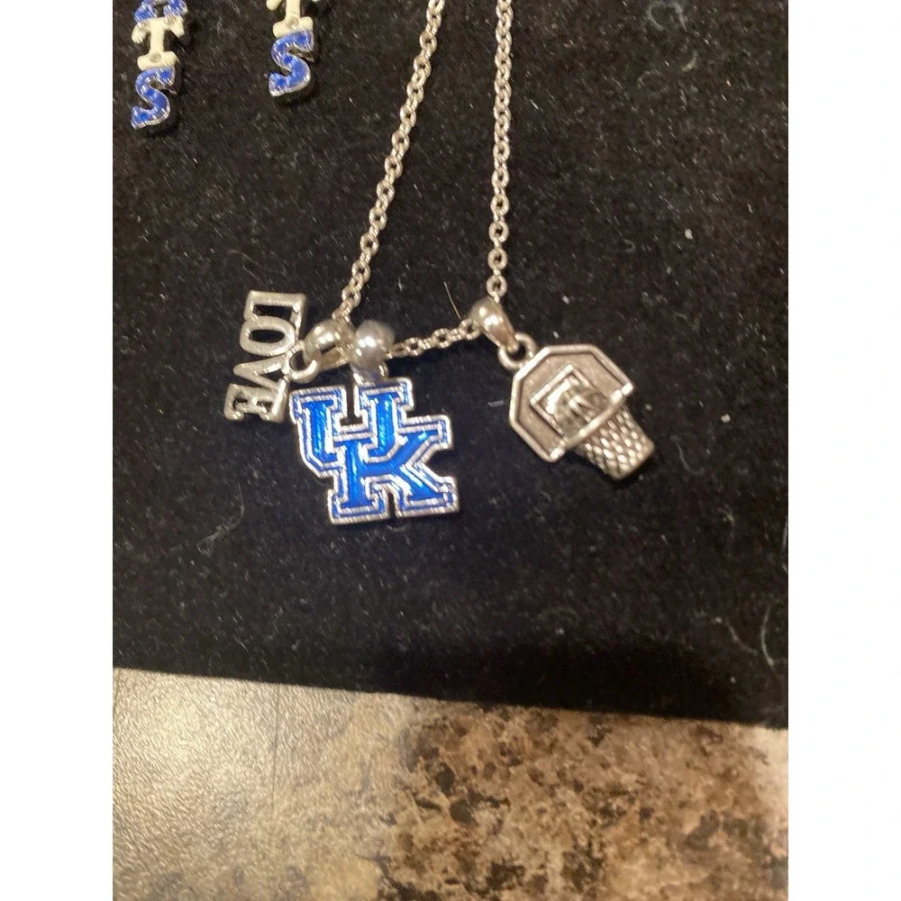 Kentucky Wildcats multi-charm necklace and earring set UK Basketball Cats NCAA